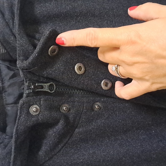 Stanley Adam's Dark Gray Wool Blend Hooded Business/Casual Coat. Size Small - Picture 6 of 11